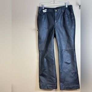 Metrostyle size 10 genuine leather shell 16 w 10-1/2 rise 29” inseam wide leg